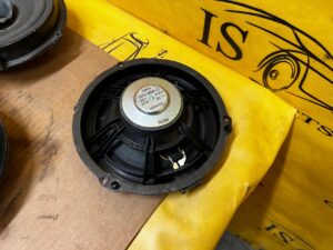 GŁOŚNIK DRZWI PRZÓD TYŁ FORD FIESTA MK8