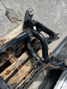 WÓZEK BELKA SANKI ZAWIESZENIE KOŁYSKA TYŁ PORSCHE CAYENNE II 7P5 GTS 4.8 V8