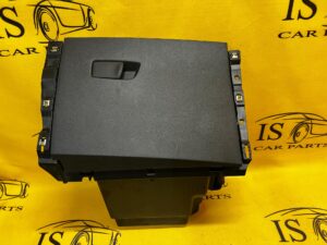 SCHOWEK PASAŻERA RENAULT CLIO V 5 681082518R