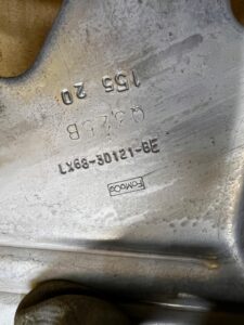 WSPORNIK MOCOWANIE UCHWYT BLACHA FORD KUGA MK3