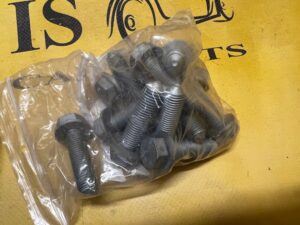 2 X ŚRUBA ZAWIESZENIA TYŁ M12X1,5X48 BMW 1 F40 2 F45 X1 F48 X2 F39 NOWA OEM