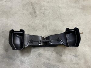 KANAŁ TUNEL NAWIEWU POWIETRZA PORSCHE MACAN 95B