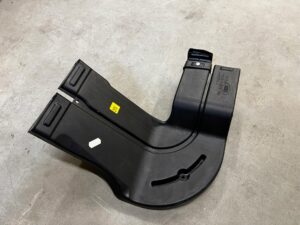 KANAŁ TUNEL PRZEWÓD POWIETRZA LAND ROVER DISCOVERY 5 V L462