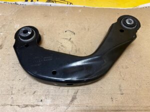 WAHACZ TYŁ TYLNY PRAWY FORD EXPLORER MK6