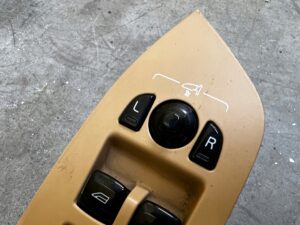 PANEL PRZEŁĄCZNIK SZYB LUSTEREK DRZWI PRZÓD LEWY VOLVO XC90 II EU