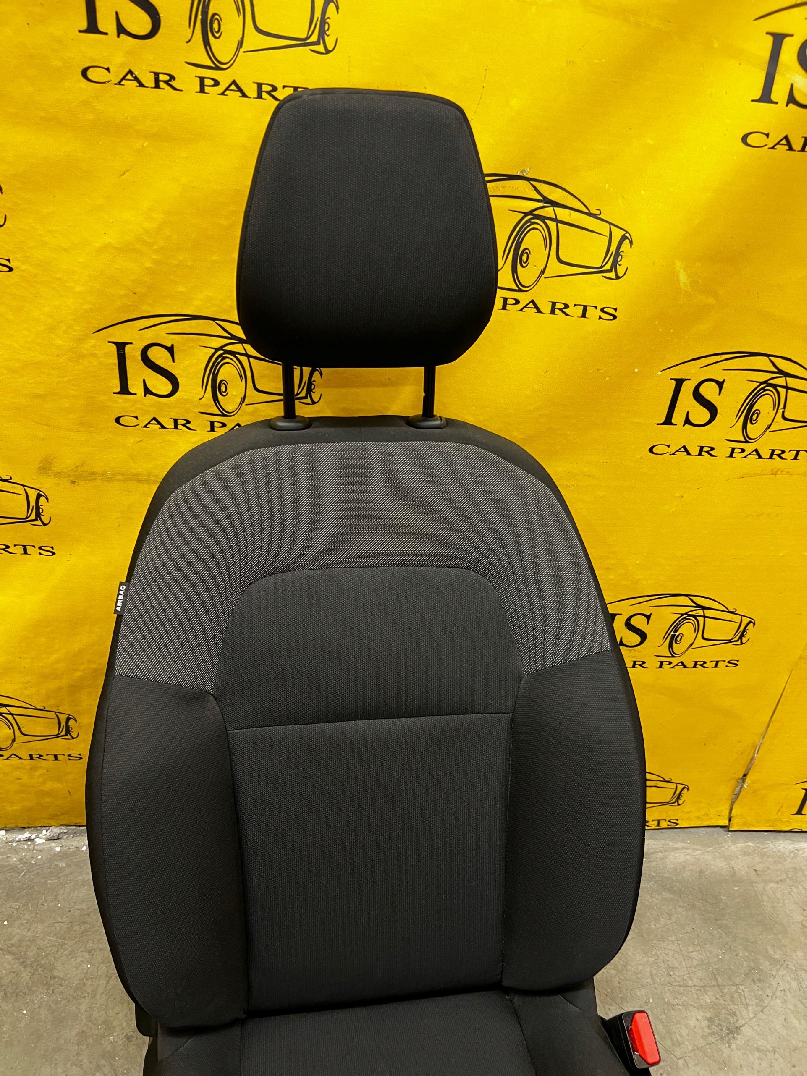 FOTEL PASAŻERA PRZÓD PRAWY ZAGŁÓWEK AIRBAG DACIA SANDERO III 3