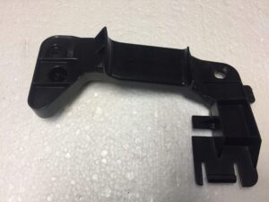 PROWADNICA PASA PRAWA AUDI A8 4H0857818