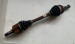 PÓŁOŚ LEWY PRZÓD FORD KUGA MK3 2.0 ECOBLUE HYBRID