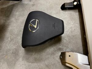 DESKA PODUSZI PASY KONSOLA LEXUS RX III 450H 09-15r ORYGINAŁ