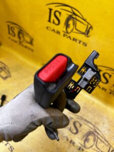 ZAPINKA ZAMEK KLAMRA PASA TYŁ TYLNA LEWY LEWA TESLA MODEL 3 PRZEDLIFT