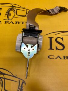 PRAWY LEWY PAS BEZPIECZEŃSTWA TYŁ JASNY BMW 5 F10