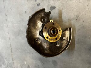 ZWROTNICA PIASTA TYŁ LEWY PORSCHE MACAN 95B 2.0 TFSI AWD 4WD