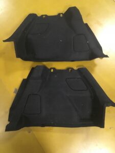 TAPICERKA BOCZEK BAGAŻNIKA PEUGEOT 308 T9 II HB LE