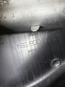 OBUDOWA FILTRA KABINOWEGO MERCEDES GLS X166 LHD