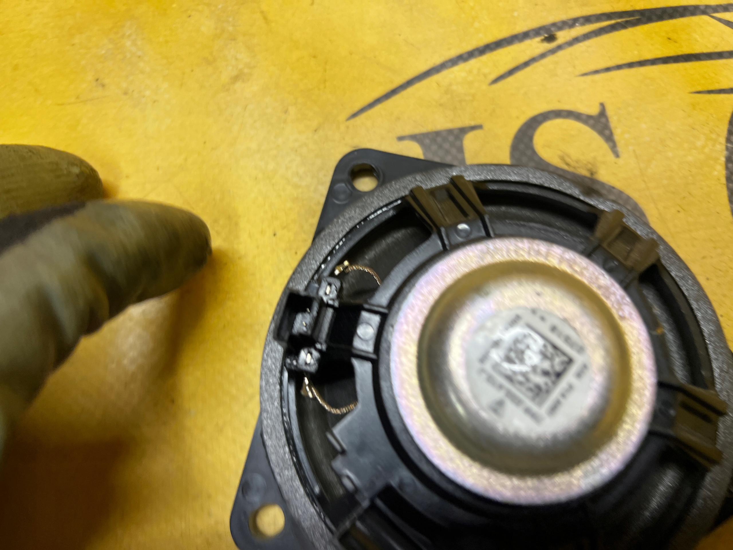 GŁOŚNIK WNĘTRZA KABINY PORSCHE MACAN 95B