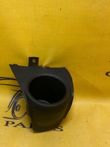 UCHWYT NA KUBEK PRAWY IVECO DAILY VI 6 19-