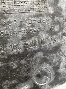 PŁYTA OSŁONA POD SILNIK SILNIKA MERCEDES GLS X166