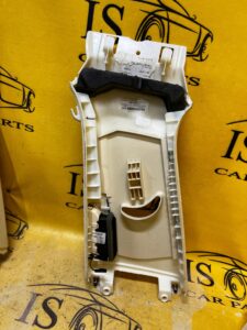 OSŁONA POSZYCIE TAPICERKA SŁUPKA B PRAWA AUDI A8 D4