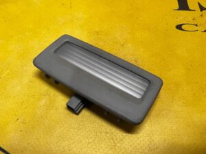 LAMPKA OŚWIETLENIE PODSUFITKI WNĘTRZA LUSTERKA BMW 5 F07 F10 F11 7 F01 F02