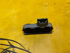 PANEL PRZEŁĄCZNIK SKŁADANIA FOTELI TYŁ TYLNYCH FORD EXPLORER MK6