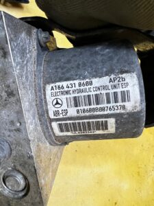 POMPA HAMULCOWA ABS MERCEDES GLS X166