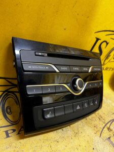 PANEL RADIA NAWIGACJI KLIMY INFINITI Q30 QX30