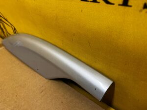 OSŁONA ZAŚLEPKA RELINGU DACHOWEGO PRZÓD LEWY NISSAN X-TRAIL III T32