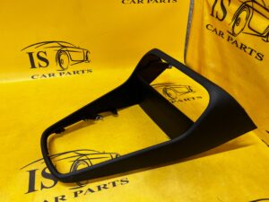 OSŁONA RAMKA TUNELU ŚRODKOWEGO FORD FIESTA MK8