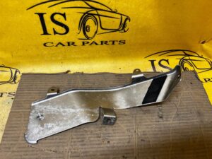 OSŁONA MOCOWANIE PRZEWODÓW PALIWA AUDI A8 D4 4H