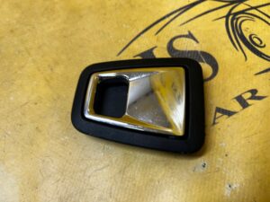 TAPICERKA BOCZEK BAGAŻNIKA TYŁ LEWY LEWA 7 OSÓB VOLVO XC90 II