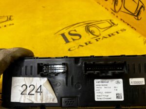 PANEL PRZEŁĄCZNIK NAWIEWU KLIMATYZACJI FORD FIESTA MK8
