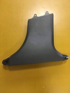 OSŁONA TAPICERKA SŁUPKA B MERCEDES C KLASA W205 PR