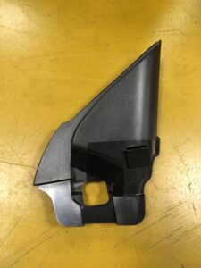 PRAWY TRÓJKĄT LUSTERKA NISSAN X-TRAIL T32