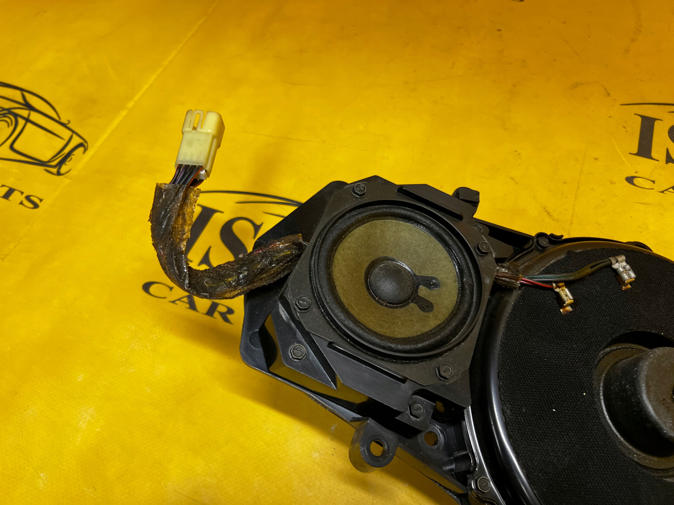 GŁOŚNIK DRZWI PRZÓD BOSE CHEVROLET CORVETTE C5 97-04