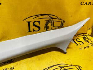 POSZYCIE OSŁONA OBUDOWA SŁUPKA PRZÓD A LEWY RENAULT MEGANE IV