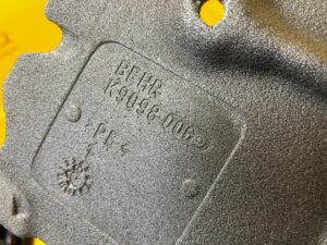 OSŁONA ZAŚLEPKA DOLNA DESKI KONSOLI PRAWA PORSCHE MACAN 95B