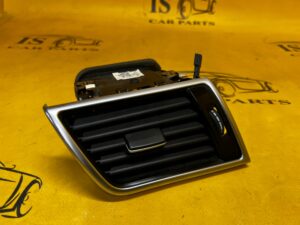 KRATKA NAWIEWU ZEWNETRZNA LEWA DESKI KONSOLI MERCEDES GLS X166