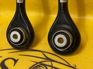 FORD KUGA III MK3 ESCAPE NOWY WAHACZ TYŁ TYLNY