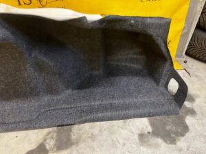 TAPICERKA BOCZEK BAGAŻNIKA TYŁ PRAWY PRAWA FORD MUSTANG VI