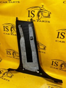 POSZYCIE OSŁONA SŁUPKA ŚRODKOWEGO B PRAWA PRAWY BMW 1 F40