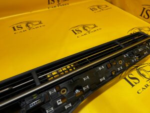 KRATKA NAWIEWU LISTWA DEKOR DESKI AUDI Q7 4M