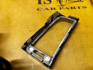 KRATKA NAWIEWU PRZÓD LEWA LEWY ŚRODKOWA PORSCHE PANAMERA 970 I LIFT