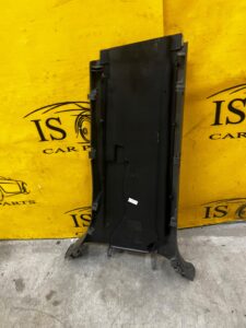 POSZYCIE OSŁONA OBUDOWA SŁUPKA ŚRODKOWEGO B LEWY MERCEDES GL X166