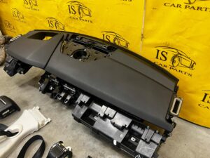 DESKA KONSOLA AIRBAG PODUSZKI 4X PASY NAPINACZE RANGE ROVER VELAR L560 HUD