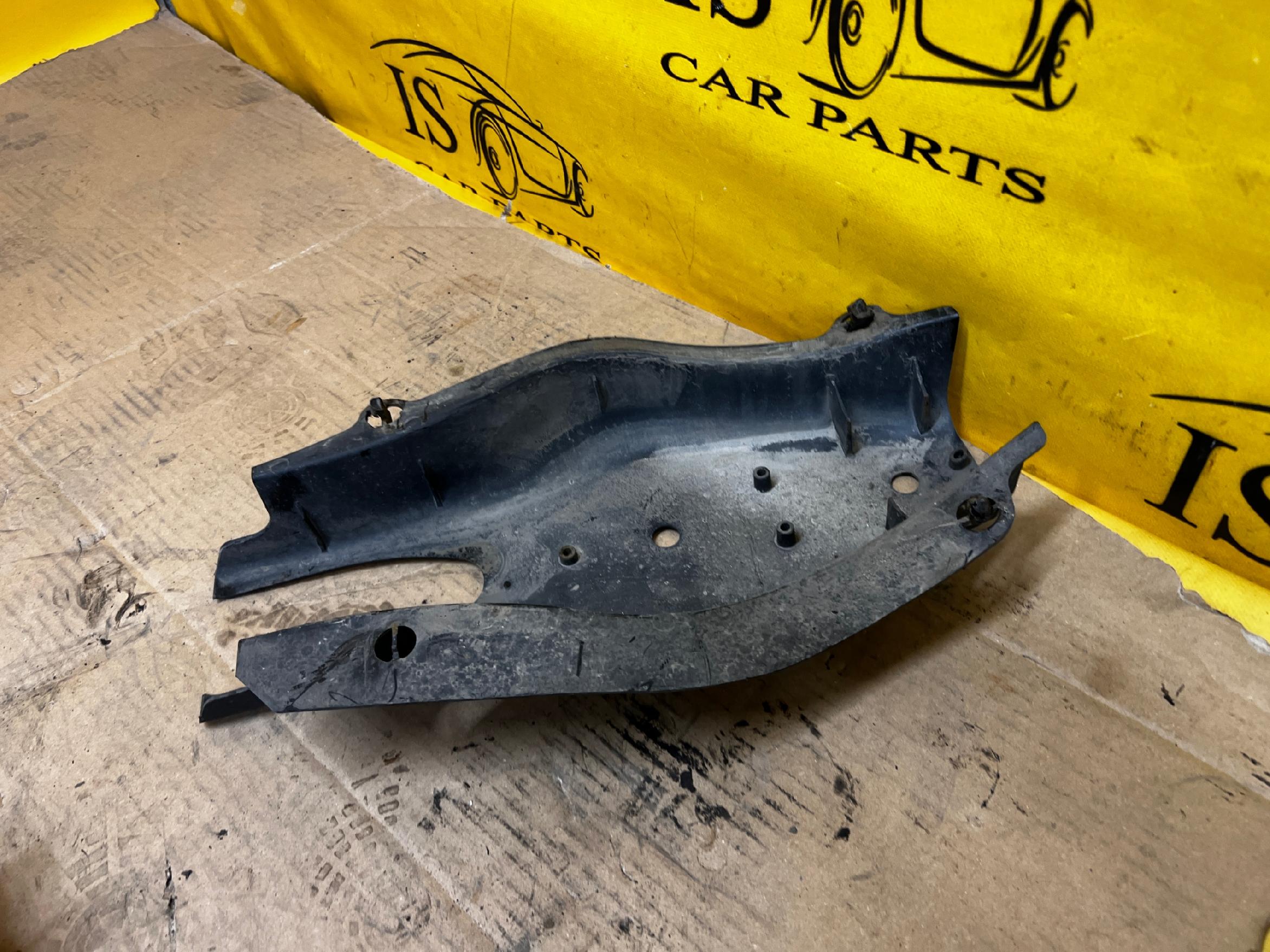 OSŁONA WAHACZA TYŁ LEWY MERCEDES CLS W218