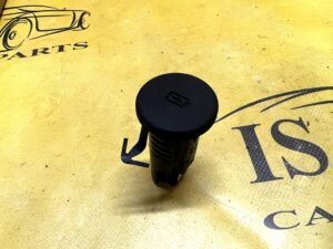 PODWÓJNE GNIAZDO USB PORT ŁADOWARKA DESKI KONSOLI ZAŚLEPKA FORD BRONCO 21-