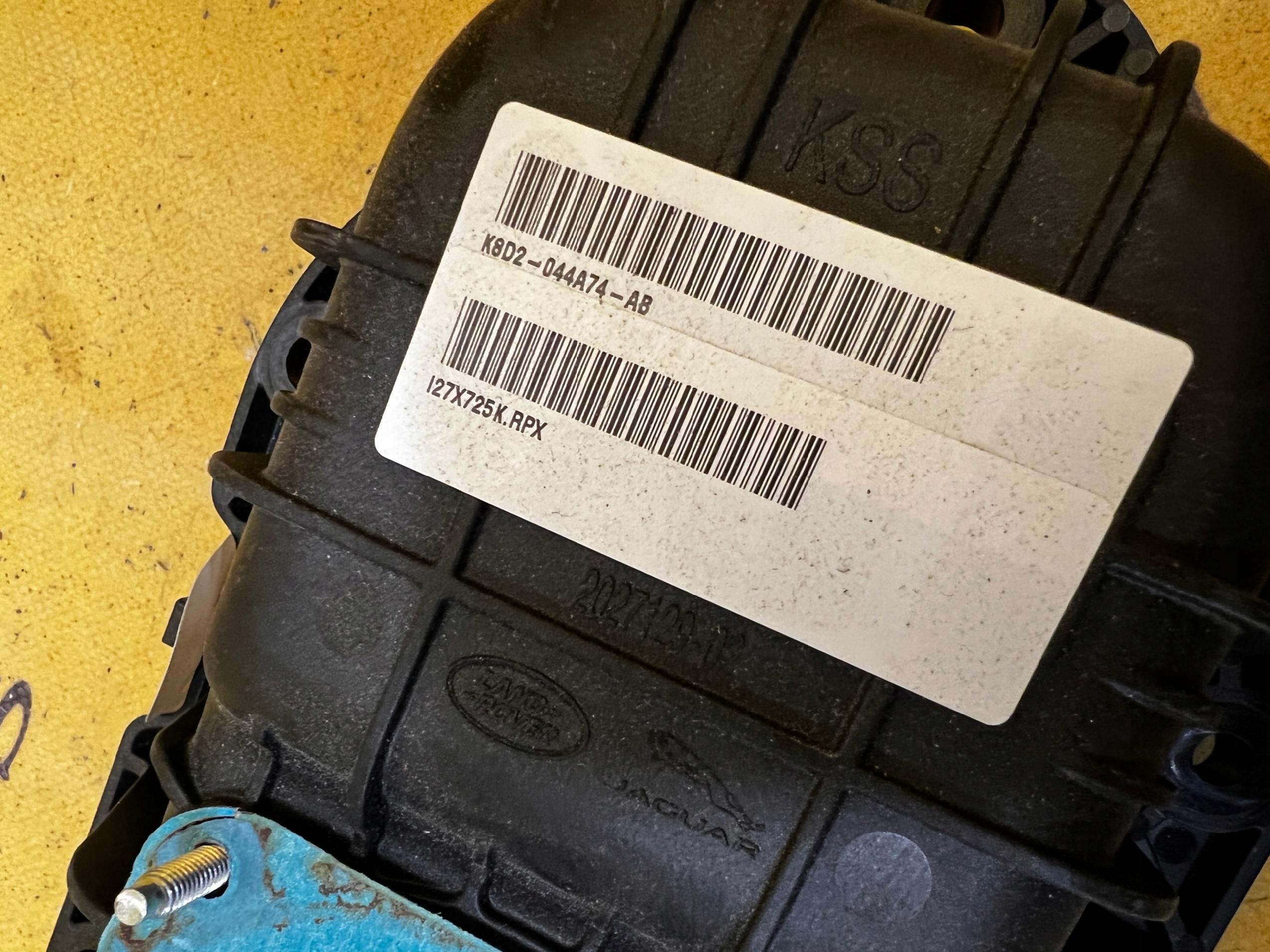 PODUSZKA AIRBAG PASAŻERA LAND ROVER L551 L550