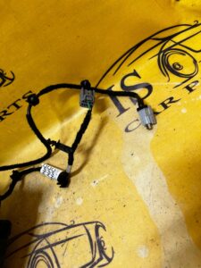 PÓŁKA TUNELU GNIAZDO 12V USB FORD KUGA MK3 ESCAPE