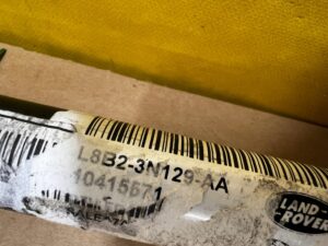 PÓŁOŚ PRZÓD PRZEDNIA LEWY LEWA LAND ROVER DEFENDER II L663 2.0 D SD4