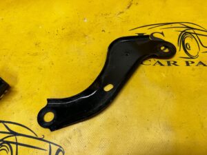 LEWY WSPORNIK MOCOWANIE SANEK PRZÓD RENAULT CLIO V